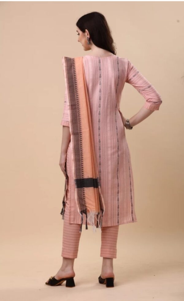 Ethnic set of cotten kurties - Image 3