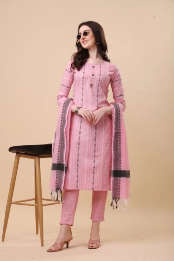 Ethnic set of cotten kurties